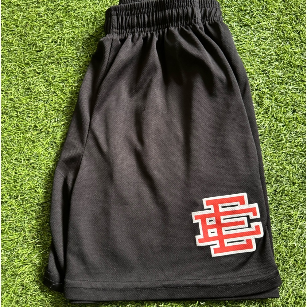 Eric Emanuel shorts size L black and orange
